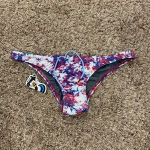 BRAND NEW JOLYN BOTTOMS